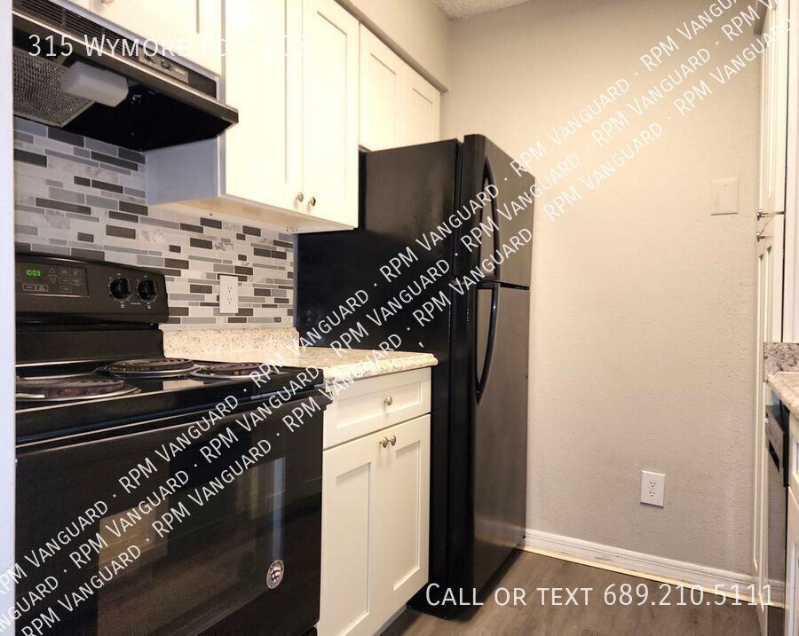 315 Wymore Rd #103 - Photo 3 of 11