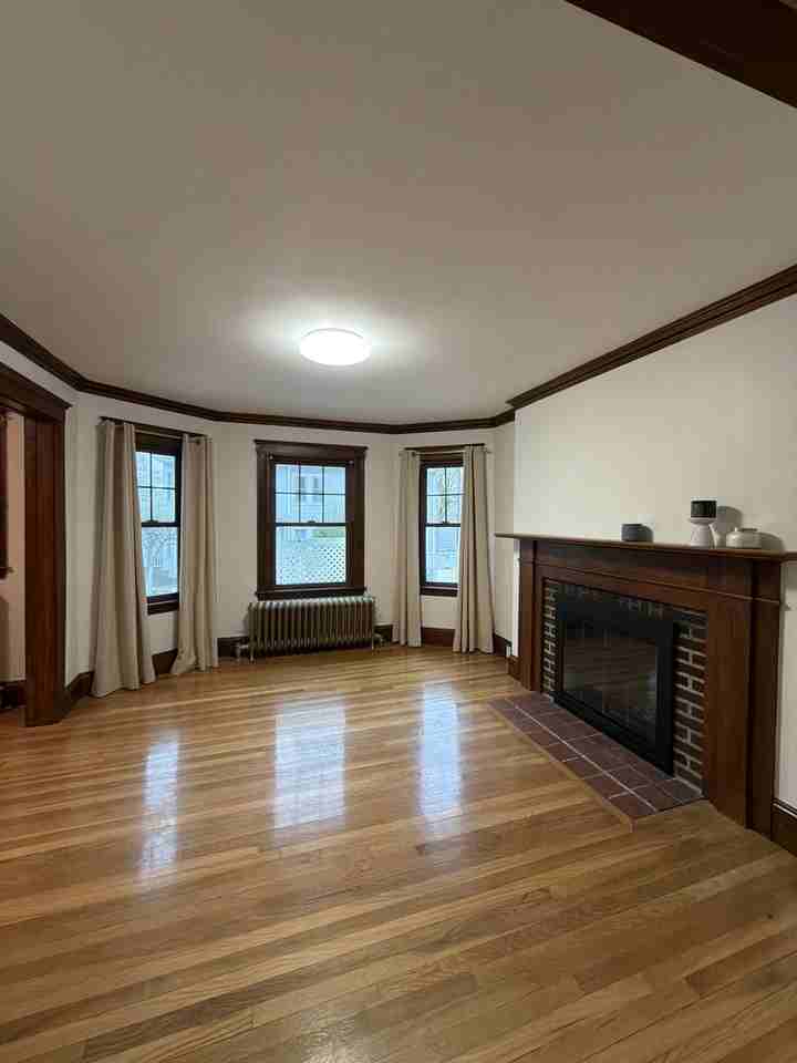 62 Ainsworth Street - Photo 2 of 13