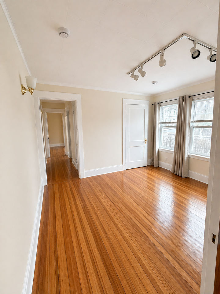 62 Ainsworth Street - Photo 4 of 13
