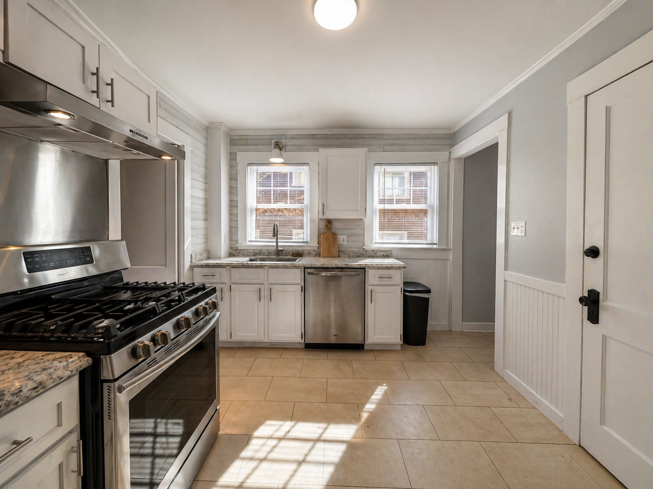 62 Ainsworth Street - Photo 5 of 13