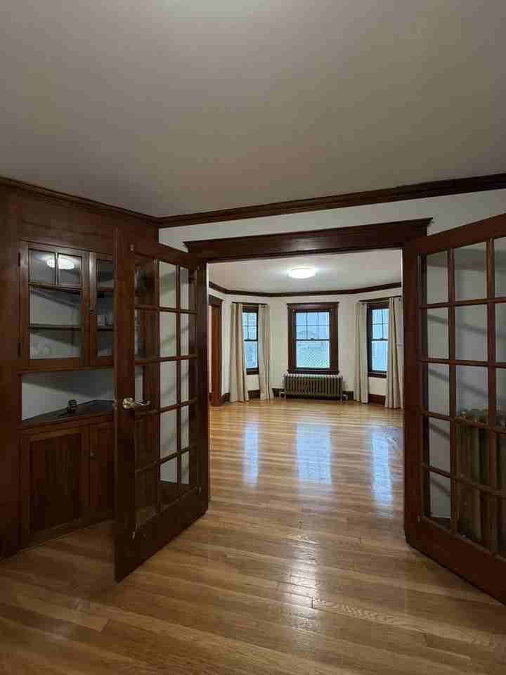 62 Ainsworth Street - Photo 7 of 13