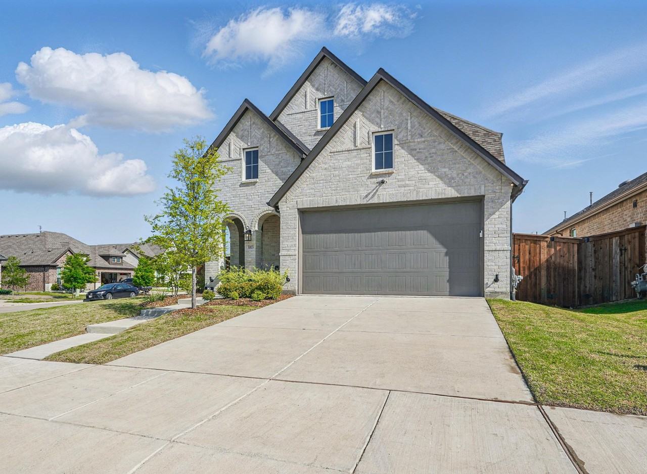 3003 Wind Knot Way - Photo 2 of 25