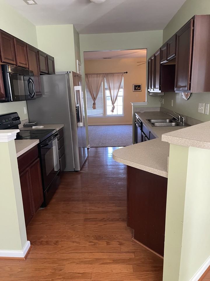 4719 Forestridge Commons Dr #4719 - Photo 2 of 12