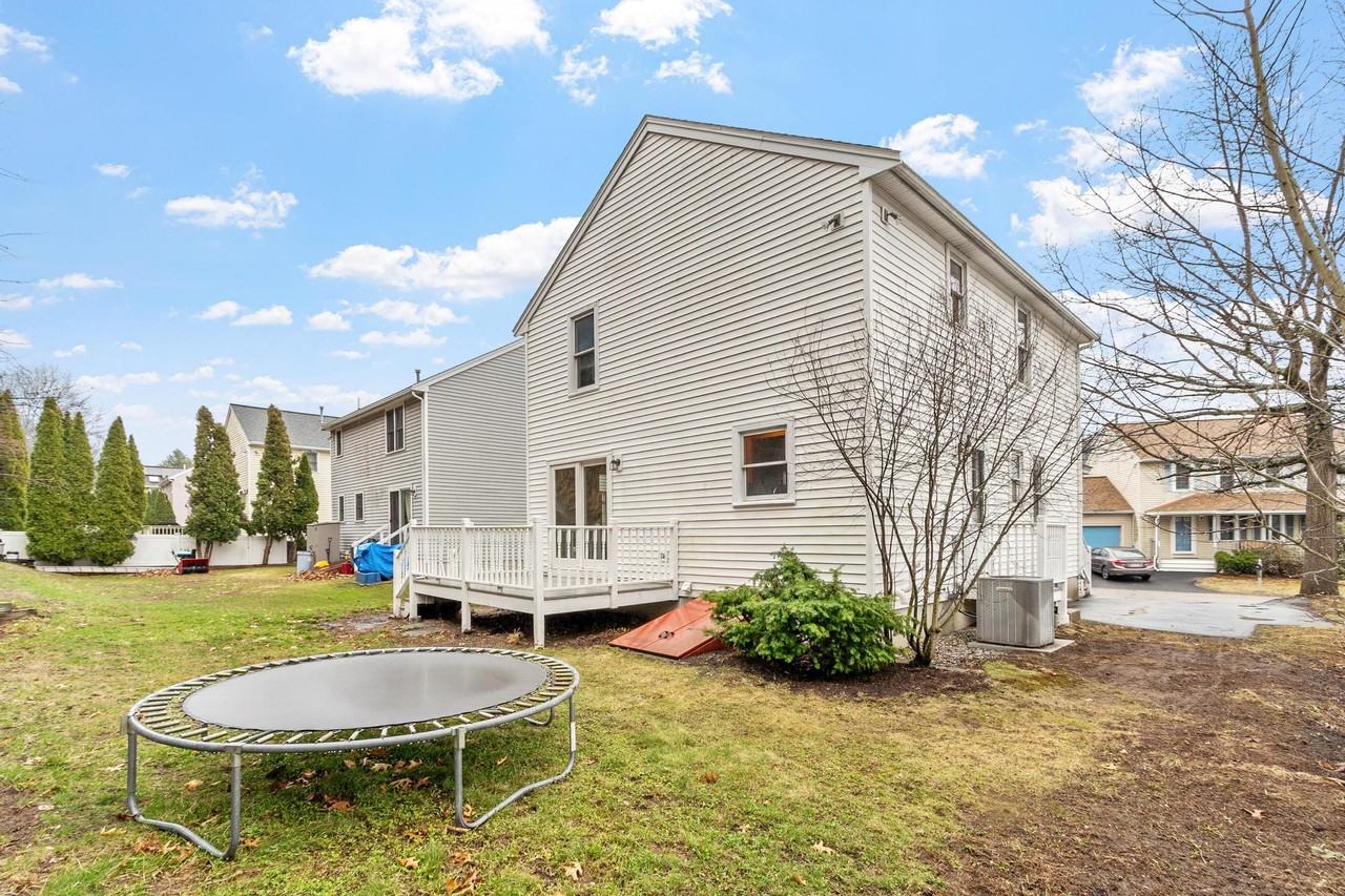 29 Lamplighter Ln #NA - Photo 3 of 25