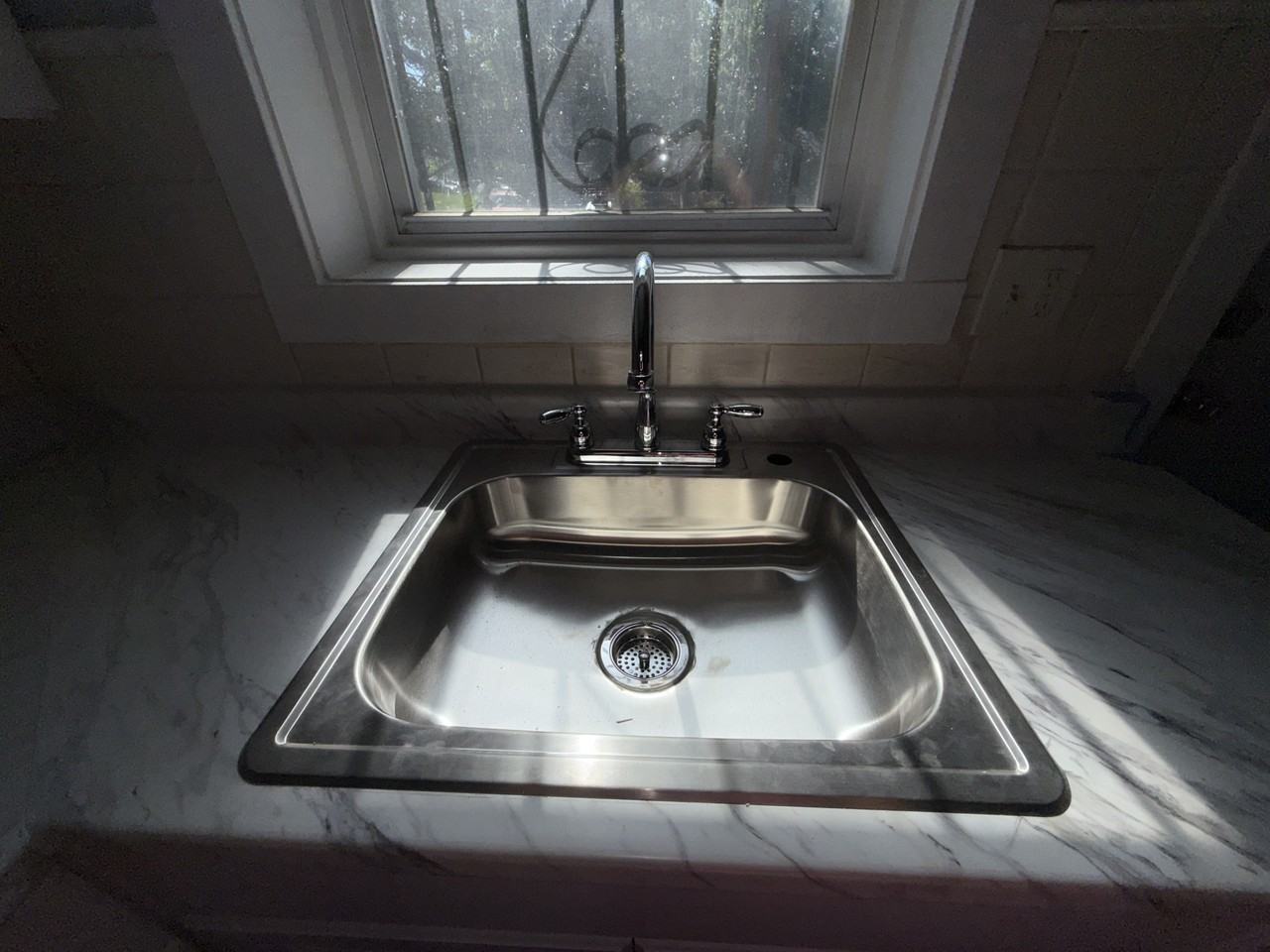 4202 Gano Ave #NA - Photo 6 of 27