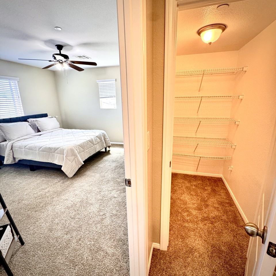 9049 Boston Springs Ave #3 - Photo 6 of 13