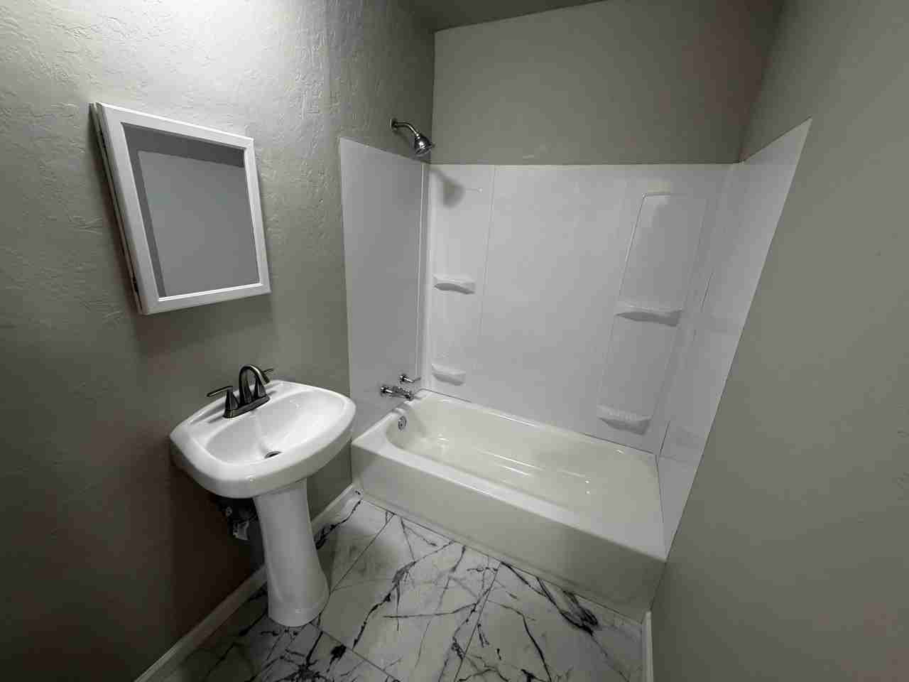 433 S Jamestown Ave #NA - Photo 6 of 10