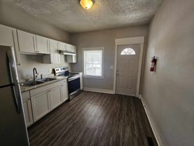 163 Grove Ave #163 - Photo 1 of 1