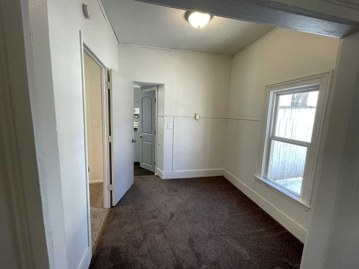 521 W North St #NA - Photo 3 of 10
