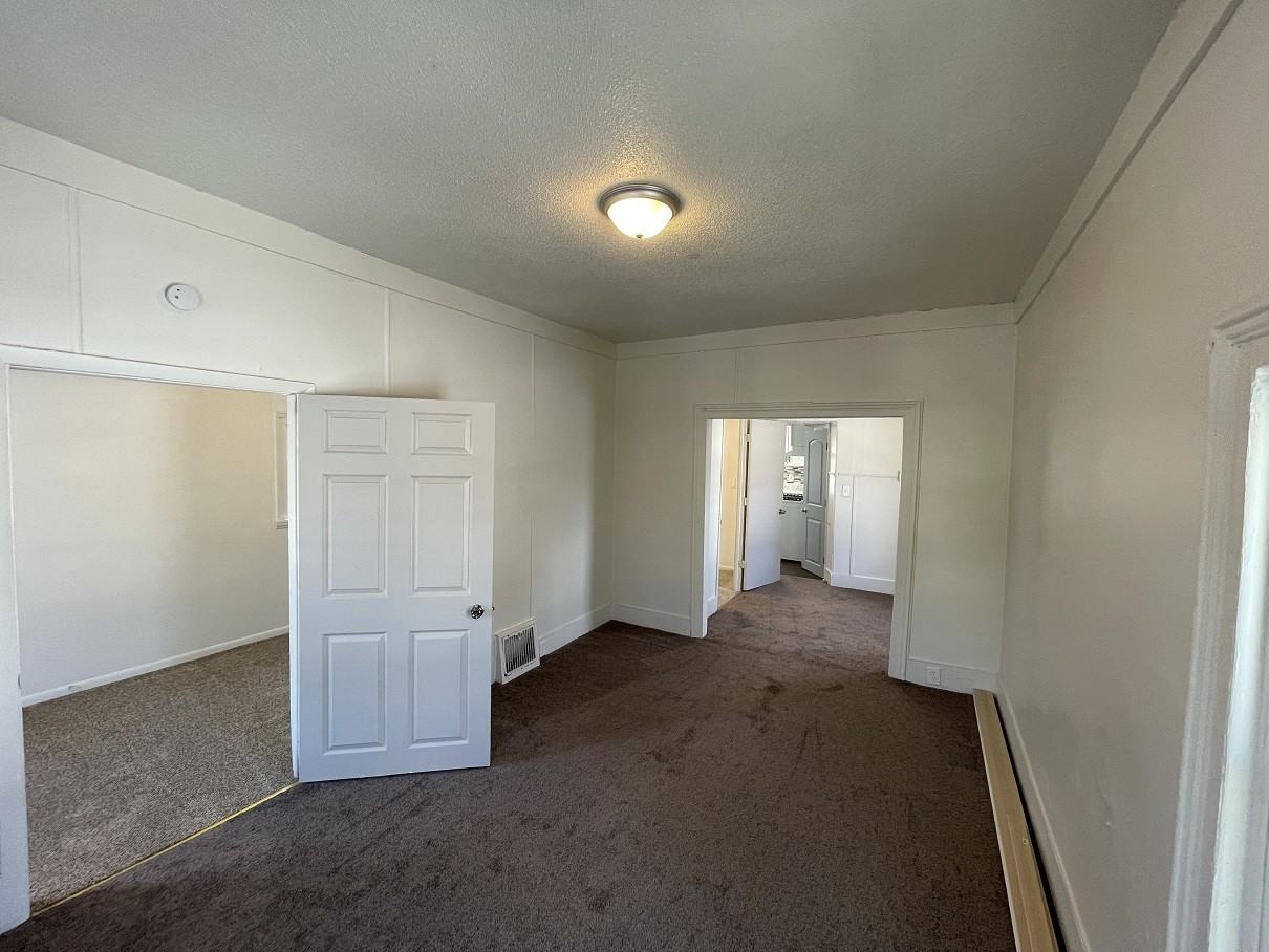 521 W North St #NA - Photo 4 of 10
