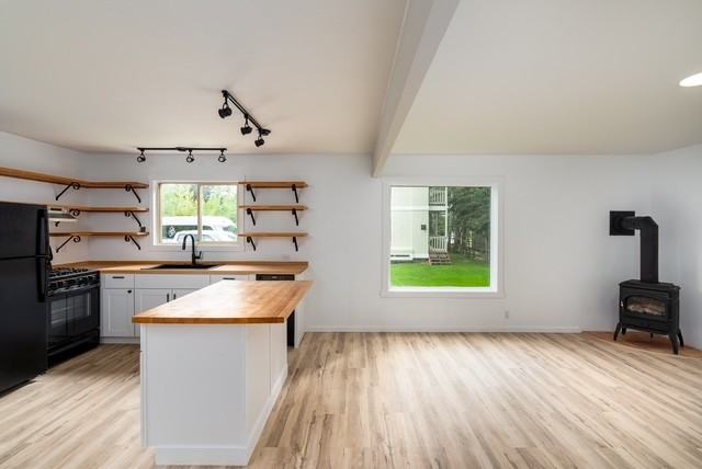 121 Pinewood Ln #B1 - Photo 2 of 18