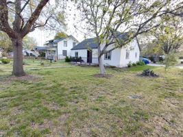 featured image of 317 4th St #NA