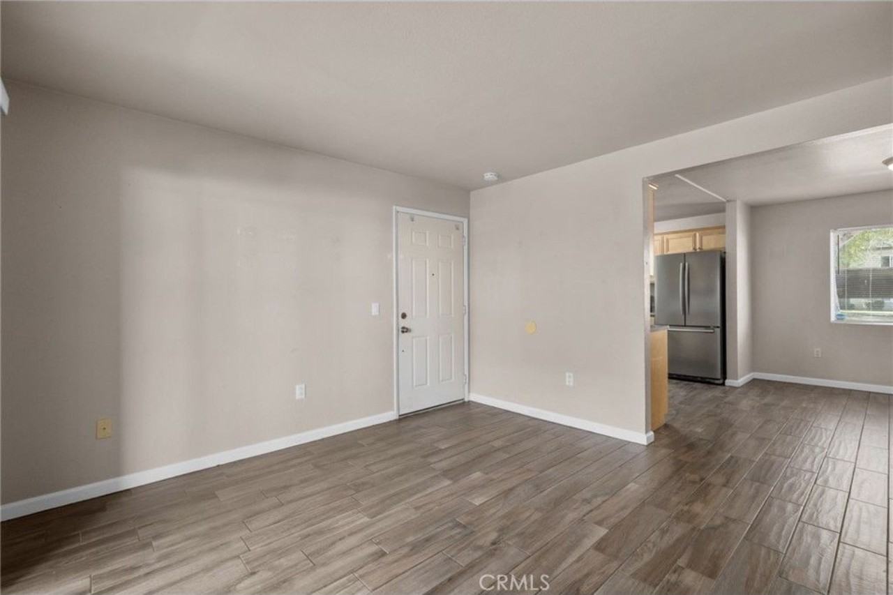 2536 White Oak Pl #NA - Photo 6 of 18