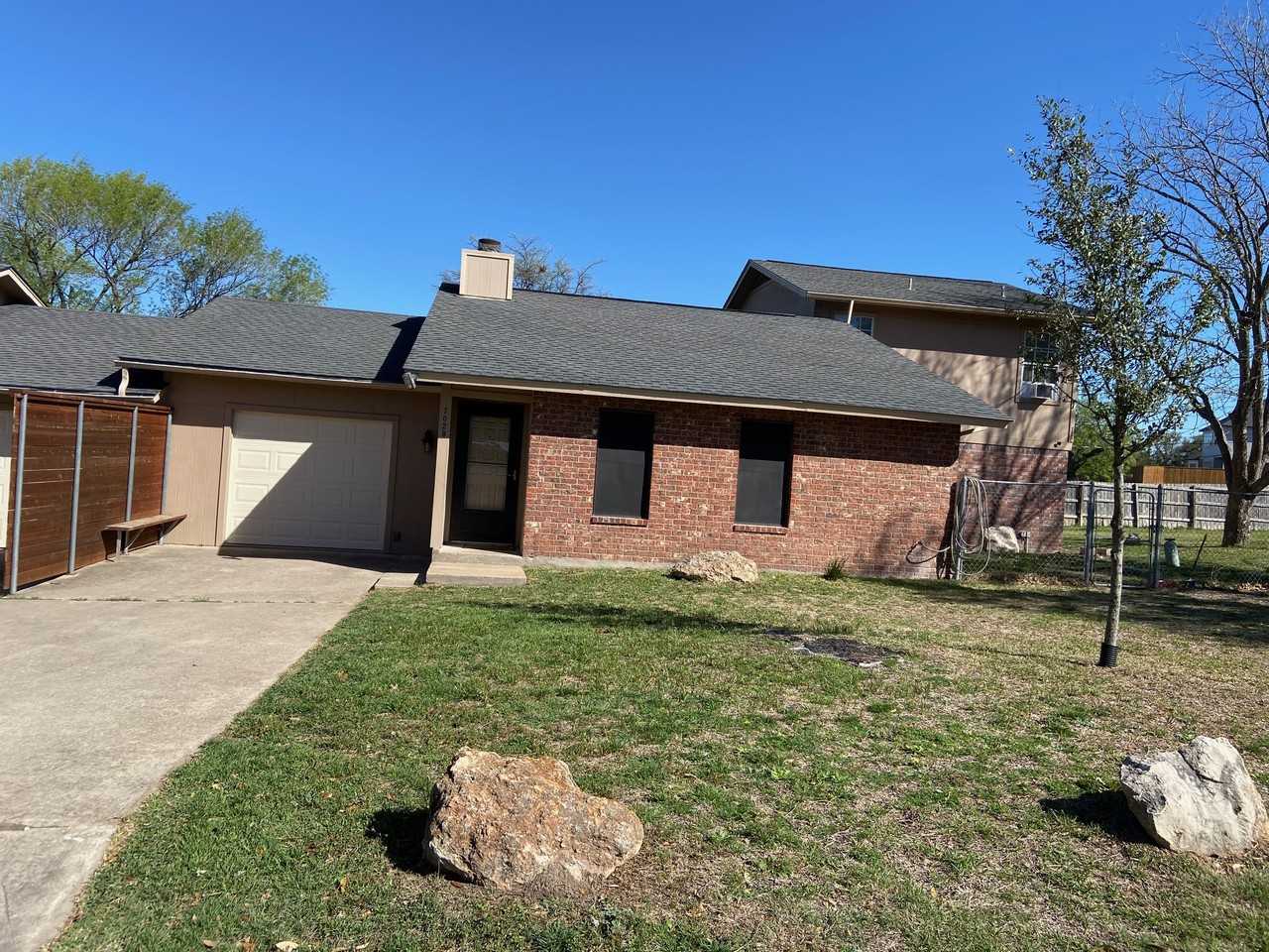 702 Blackwell Ave #B - Photo 2 of 19