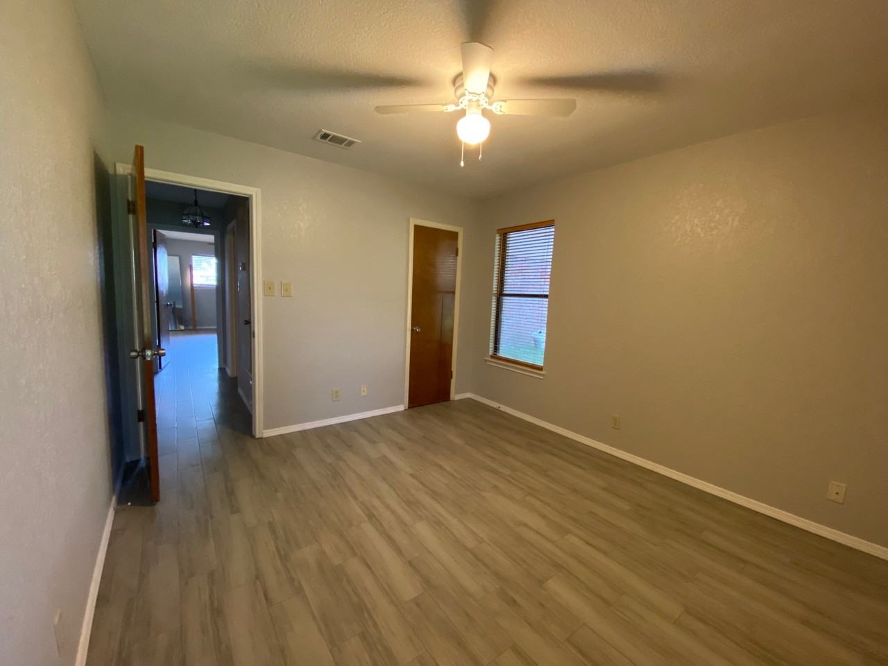 702 Blackwell Ave #B - Photo 6 of 19