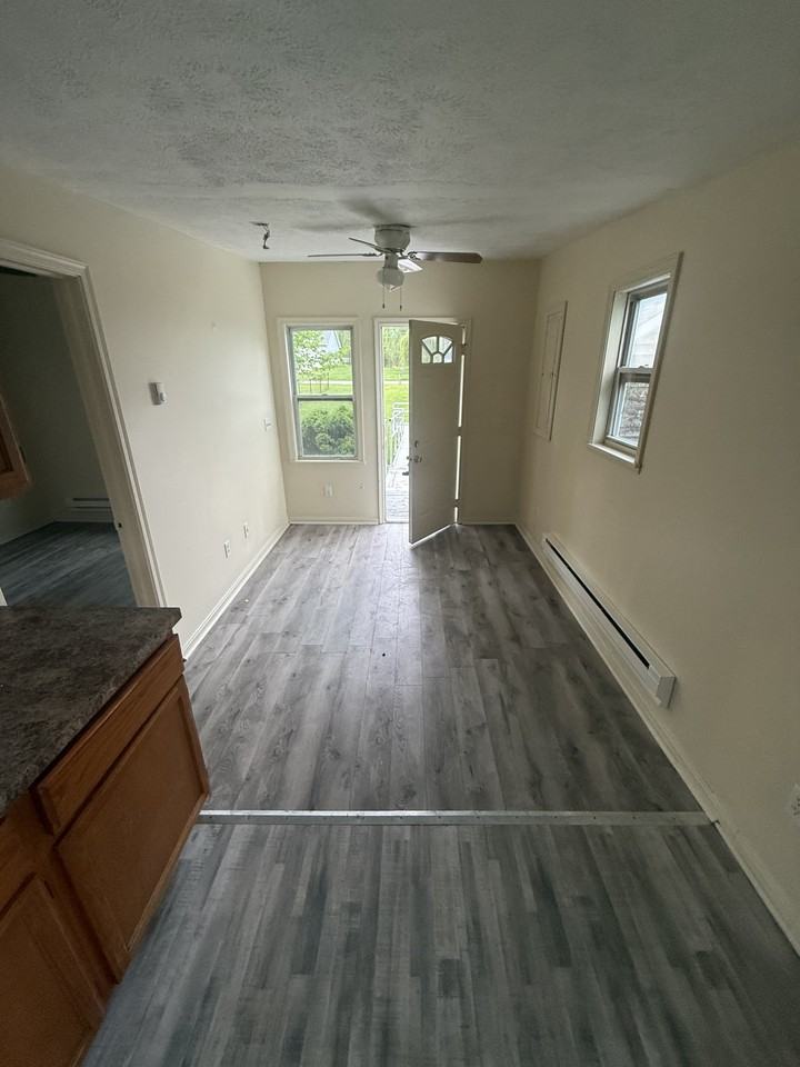 23742 High Rd #NA - Photo 3 of 8