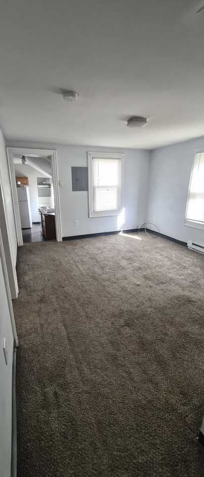 50 Paine St #2ndFL - Photo 2 of 14