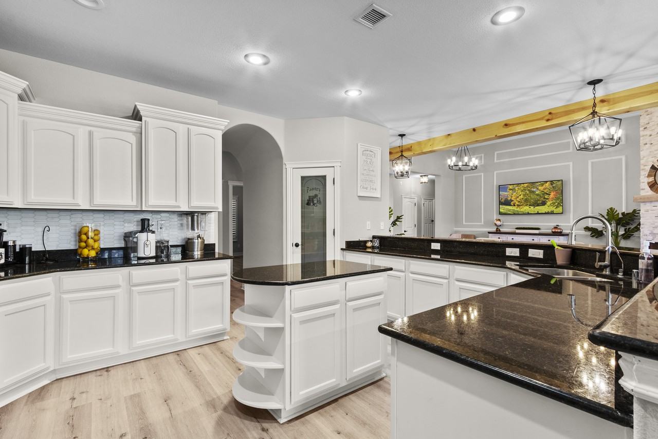 7242 Canyon Wren Ave #NA - Photo 5 of 25