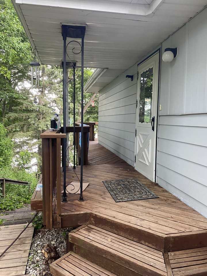5747 Lakeview Blvd #NA - Photo 2 of 29