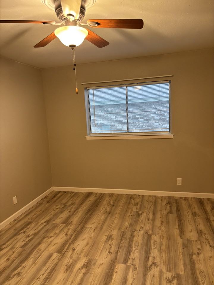 4910 El Presidio Dr #NA - Photo 4 of 5