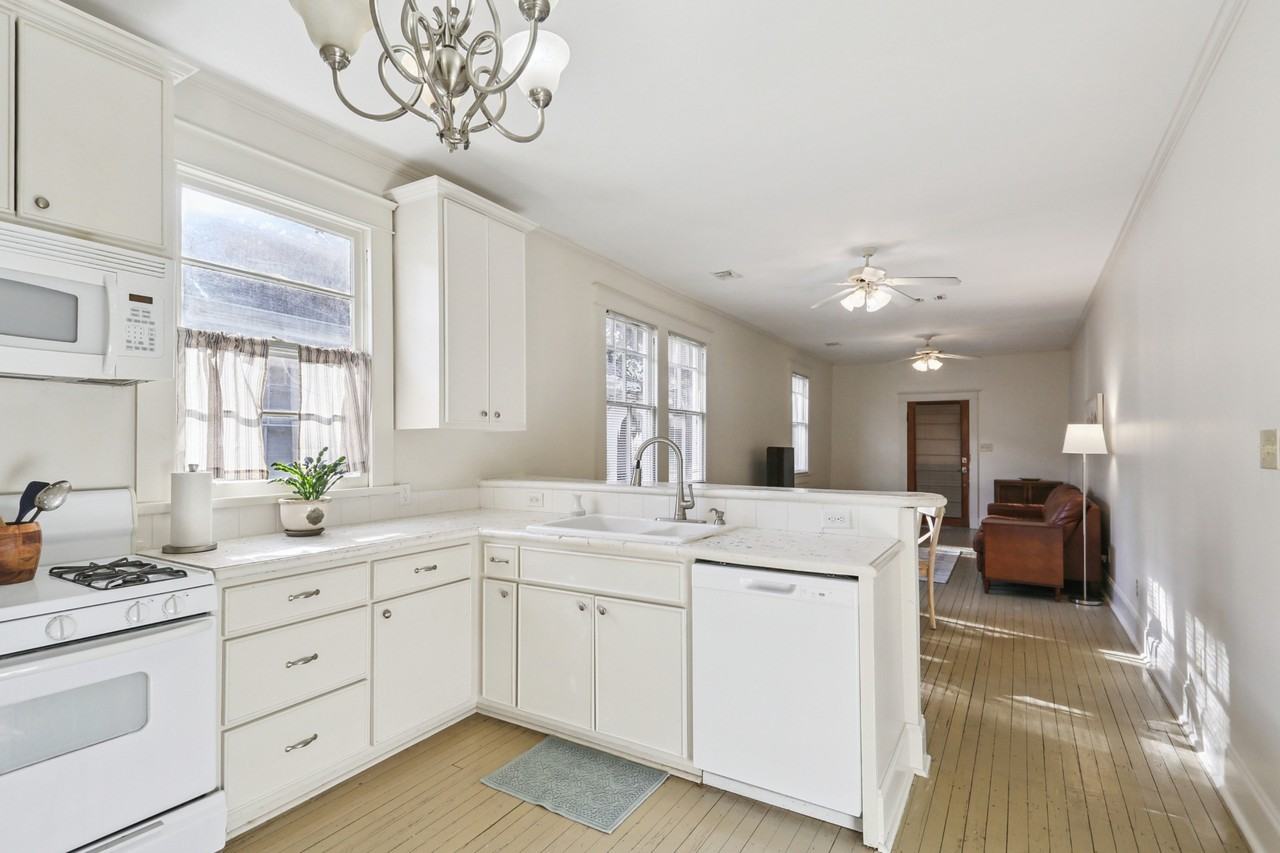 2433 Palmer Ave #NA - Photo 7 of 14