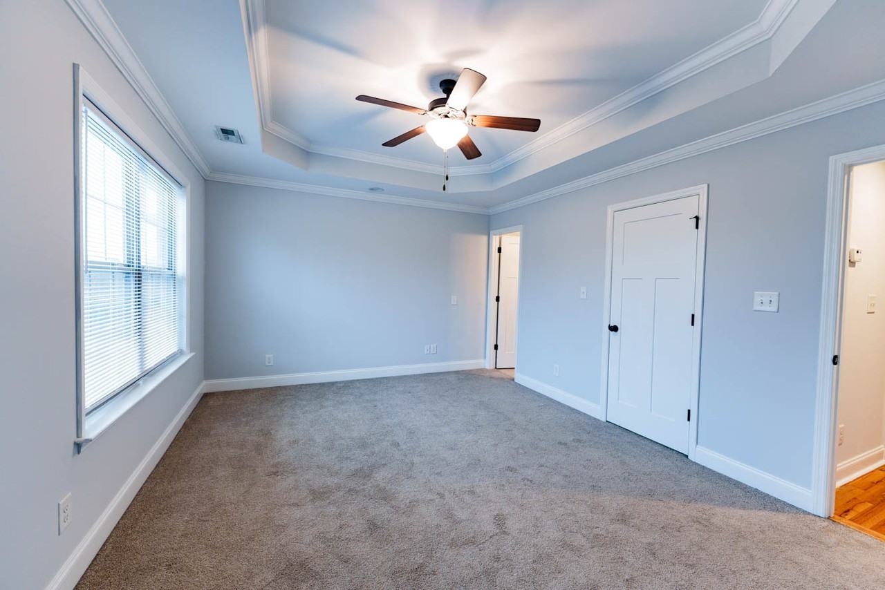 3228 Weeks Horizon Place Northeast - Photo 6 of 10