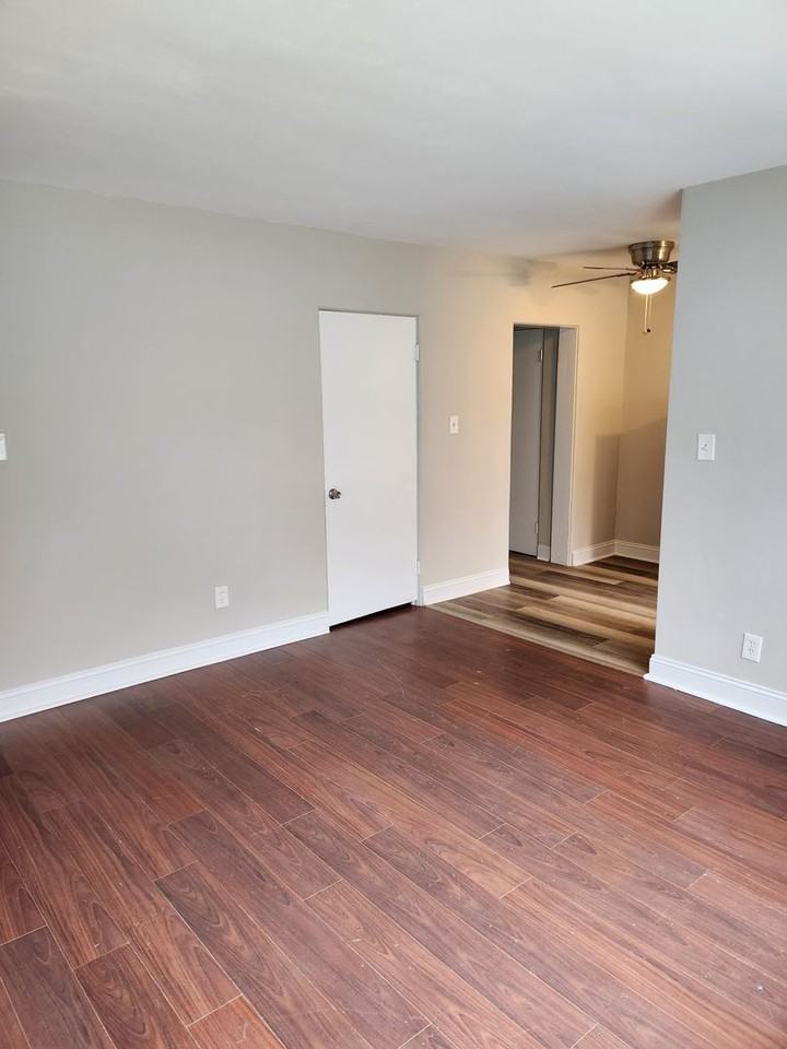 Potomac Living Center - Photo 4 of 5