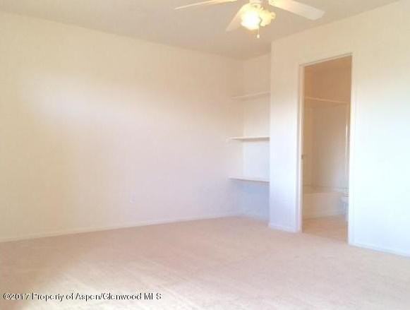 2521 Meadow Cir - Photo 5 of 9