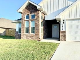1010 Pink Lady Pl - Photo 1 of 1