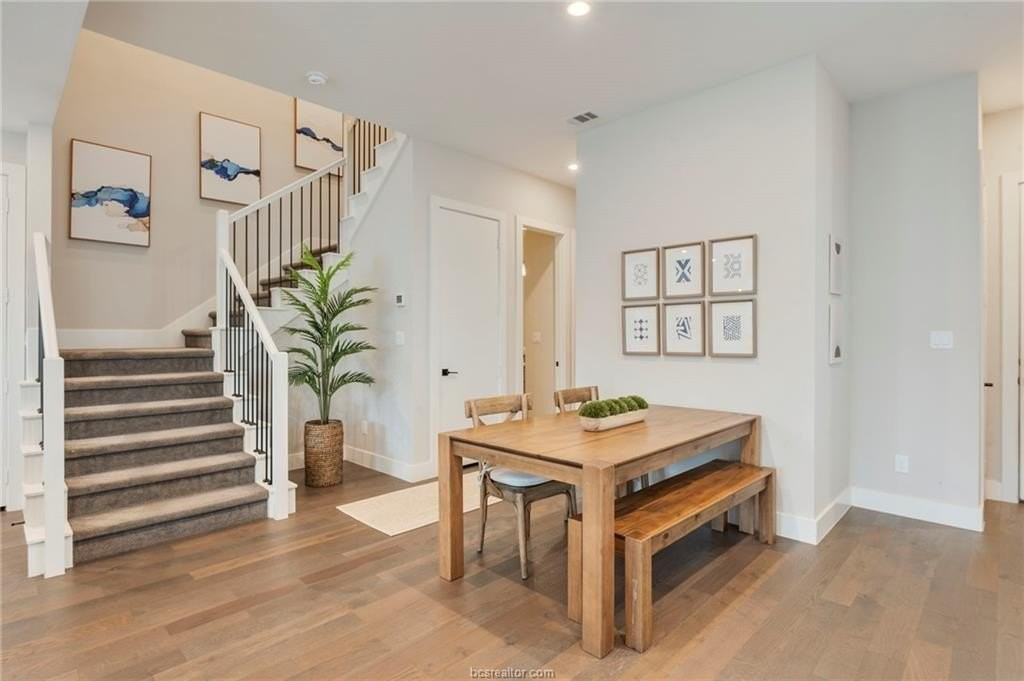 234 Estates Cir - Photo 7 of 20