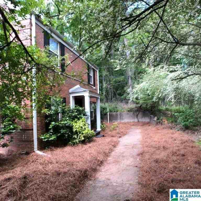 1790 Valley Ave #D - Photo 2 of 14