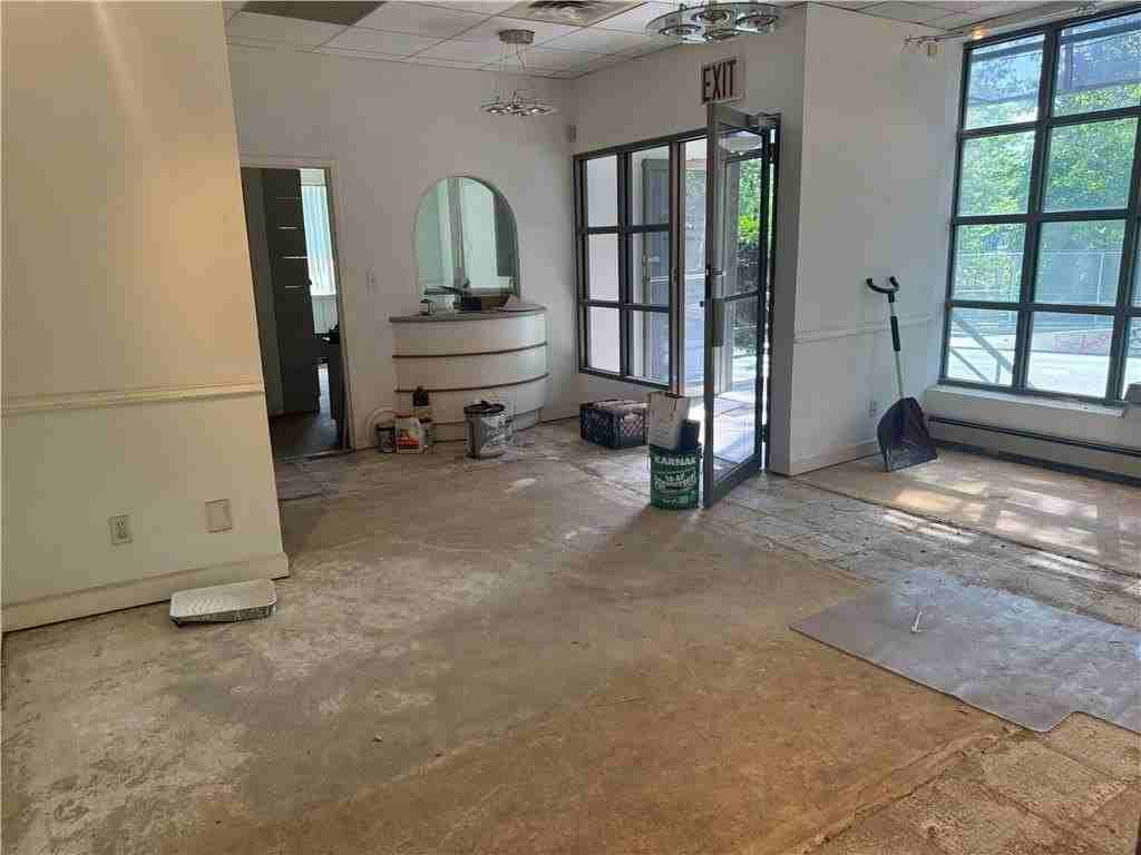 7206 7th Ave #1F - Photo 3 of 11