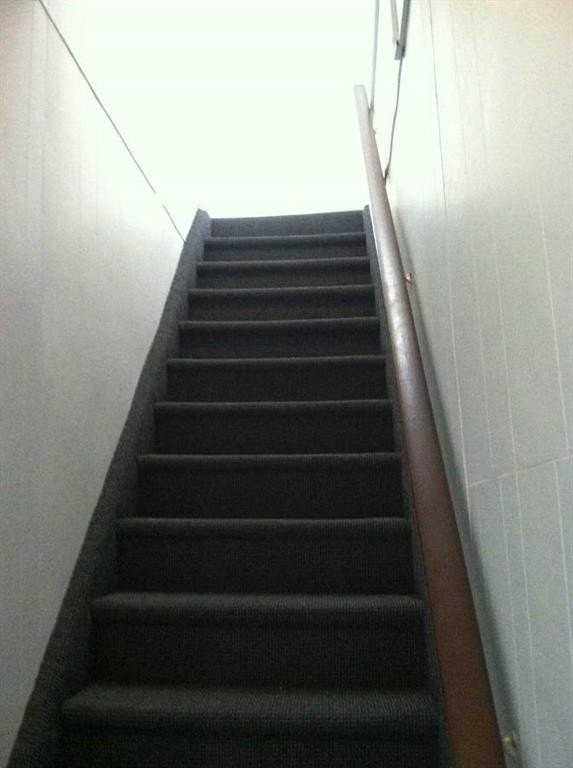 4022 Avenue U - Photo 5 of 9