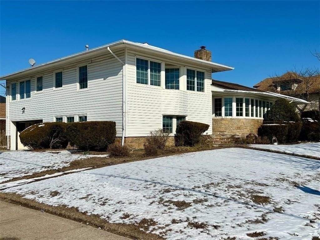 14716 Rockaway Beach Blvd - Photo 2 of 2