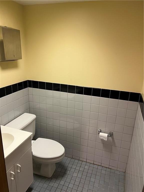 364 97th St #1 - Photo 3 of 5