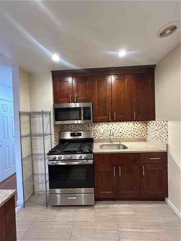 1474 Saint Marks Ave #3 - Photo 6 of 13