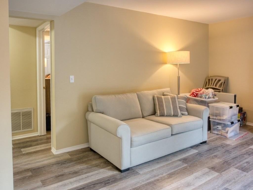 27 Adrienne Pl #1 - Photo 4 of 19