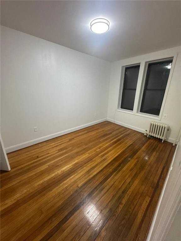 518 86th St #3 - Photo 5 of 9