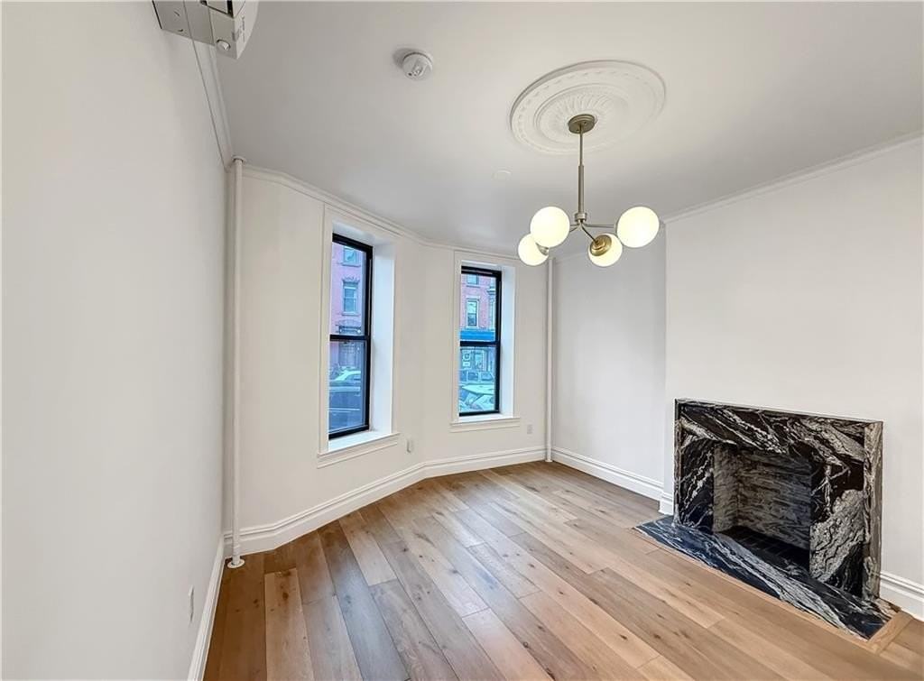 249 11th St #1 - Photo 2 of 18