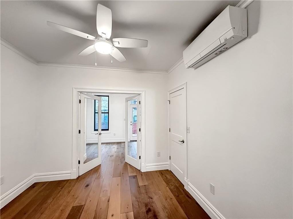 249 11th St #1 - Photo 5 of 18