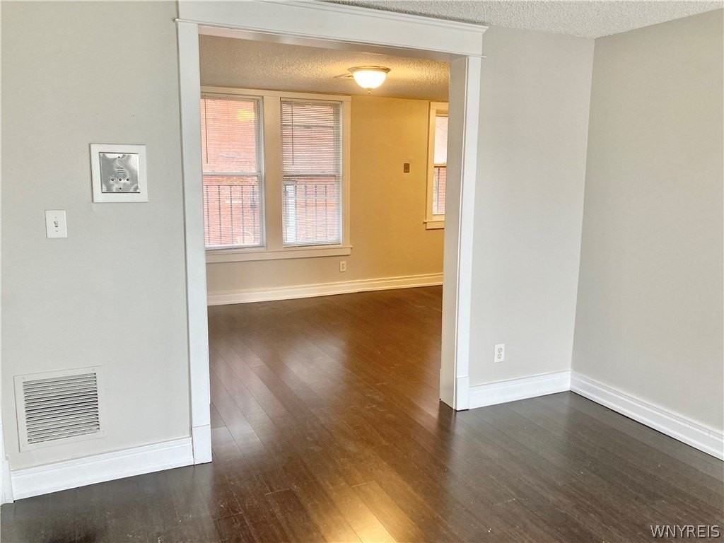 290 S Elmwood Ave #1 - Photo 4 of 7
