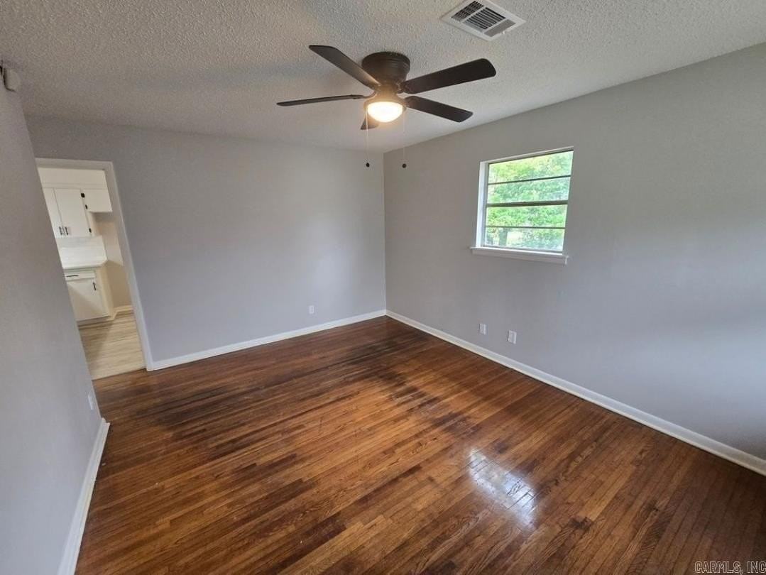 5 Oakview Dr - Photo 2 of 8