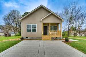 featured image of 5805 Talladega Dr