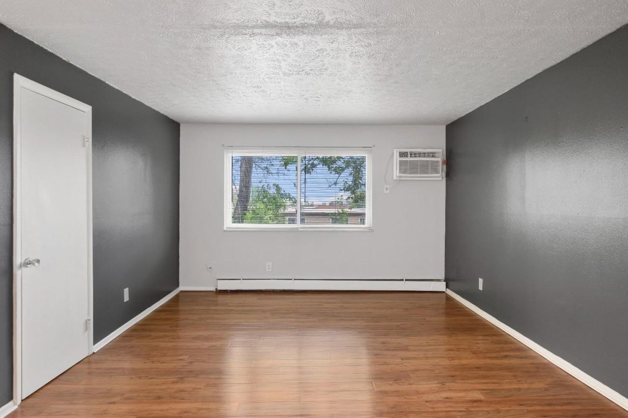 2635 Stanton Ave #11 - Photo 3 of 12
