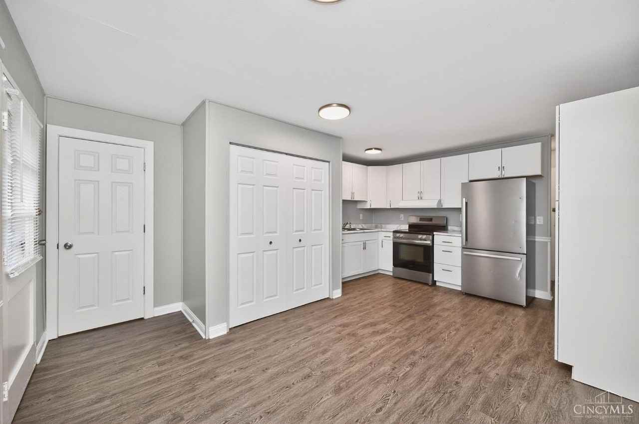 1041 Sheffield Dr - Photo 5 of 14