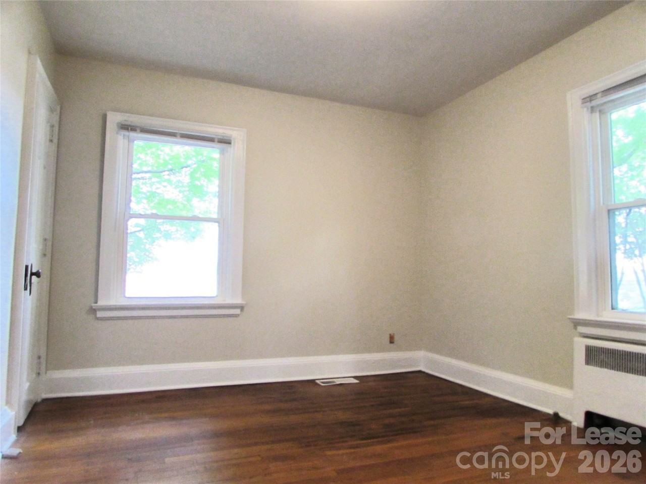 216 Harrill St #B - Photo 7 of 10