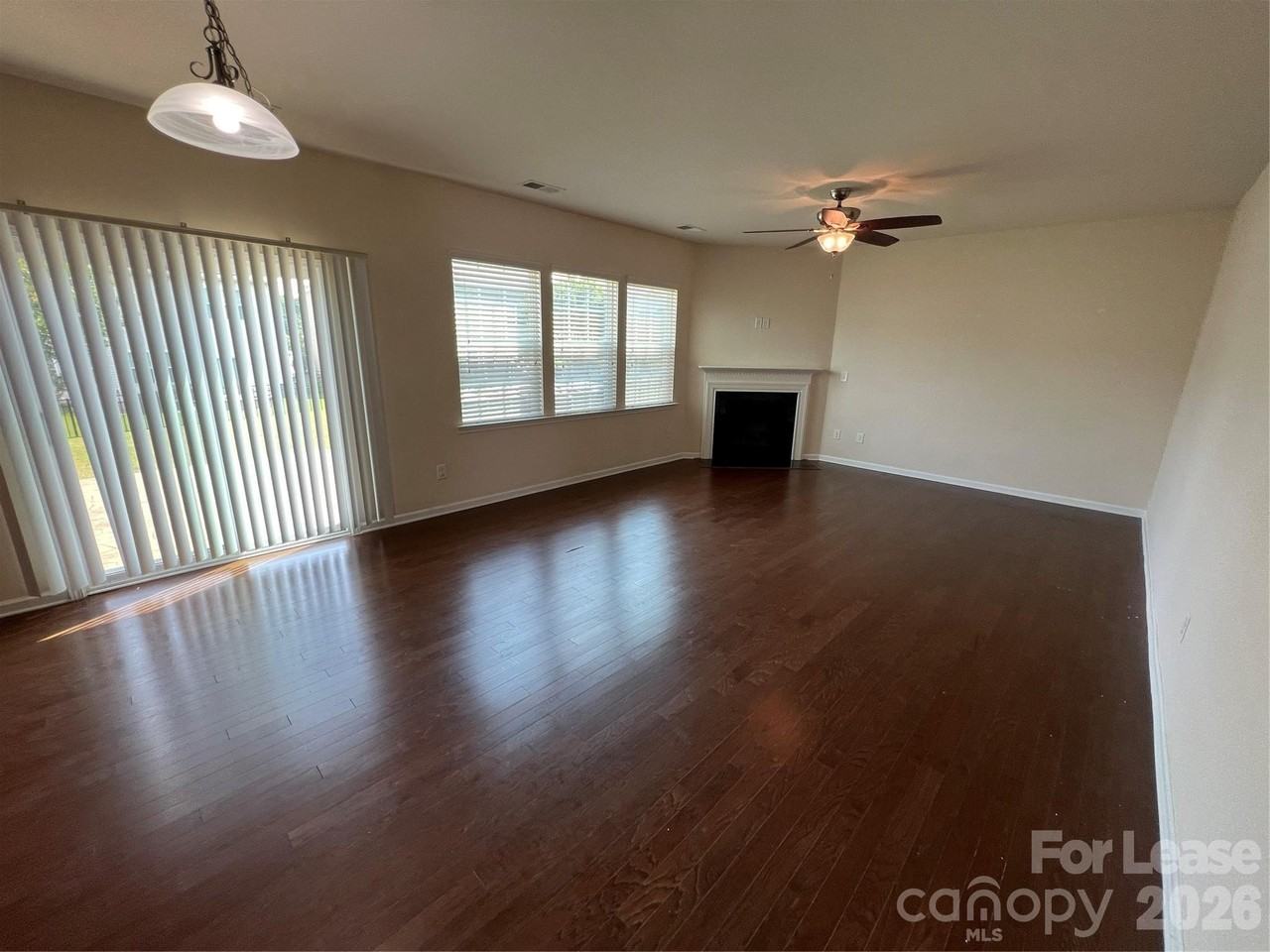 10374 Rutledge Ridge Dr Nw - Photo 5 of 22