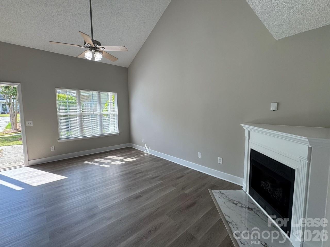 3251 Blythe Ridge Ct - Photo 4 of 22