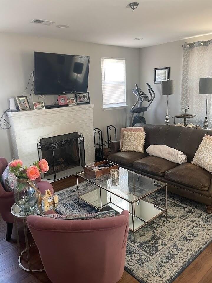 3965 Saint Johns Ave - Photo 5 of 11