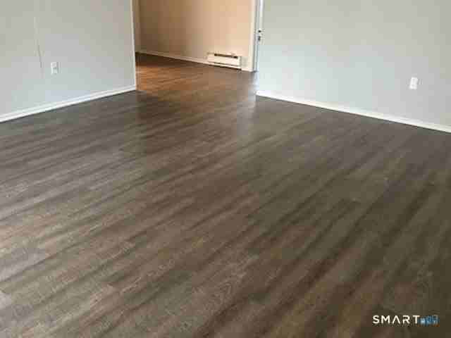 45 Heather Rdg - Photo 2 of 16